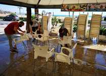 Peñíscola pone a punto sus terrazas y el área de Turismo crea un catálogo virtual para promocionar los negocios abiertos