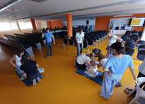 Peñíscola suma esfuerzos para seguir siendo un municipio cardioprotegido: casi una treintena de personas asisten a la formación para el uso de desfibriladores