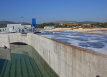 La Estación Depuradora de aguas Residuales de Peñíscola comienza su puesta a punto enviando desde esta semana las aguas tratadas al mar.