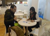 Peñíscola mantiene reuniones con bloggers en el último día de profesionales en Fitur