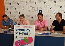 Peñíscola presenta la XI edición de Chanclas y tapas, la ruta gastronómica más esperada del verano