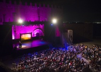 El Festival de Teatro Clásico del Castillo de Peñíscola impulsado por la Diputación continúa sumando llenos en cada representación