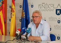 El Ayuntamiento de Peñíscola aprueba destinar 216.804€ de administraciones superiores a la mejora del alumbrado, señalización vial, equipamientos municipales y mobiliario urbano