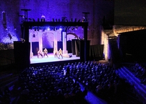 El Festival de Teatro Clásico de Peñíscola alcanza el éxito de participación en su primera representación