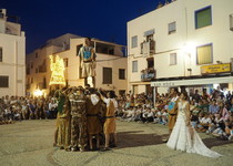 Peñíscola concluye el Día de la Patrona con la Danza Batalla de Moros y Cristianos