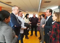 El alcalde de Peñíscola anuncia al empresariado turístico más inversión en promoción del destino para el arranque de la campaña, antes de Semana Santa