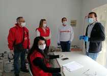 El alcalde de Peñíscola agradece al colectivo de Cruz Roja en la localidad su solidaridad y el trabajo de las voluntarias con quienes más lo necesitan