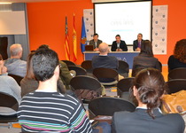 Los empresarios de alojamiento y restauración de Peñíscola asisten a una jornada formativa sobre las novedades de la plataforma Travel Open Apps