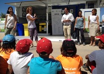 L'Escola d'Estiu recibe la visita de un Ecoparque móvil