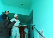 La Brigada Municipal de Obras y Servicios continúa con el mantenimiento de edificios municipales con la pintura de varios espacios