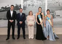 María Dolores Bayarri, nueva Dama de La Asociación Cultural de Moros y Cristianos de Peñíscola que ha presentado a Vicent Llorach como Moro del Año