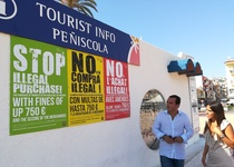 La Policía Local de Peñíscola se incauta de 7000 artículo procedentes del "top manta" este mes de julio