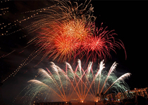 El Festival de Música Antigua y Barroca de Peñíscola empieza con el tradicional piromusical y con el concierto de los valencianos Vivaldi Ensemble