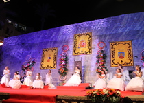 Peñíscola afronta los preparativos de sus fiestas con cambios en el primer día de festejos, la Proclamación de la Reina